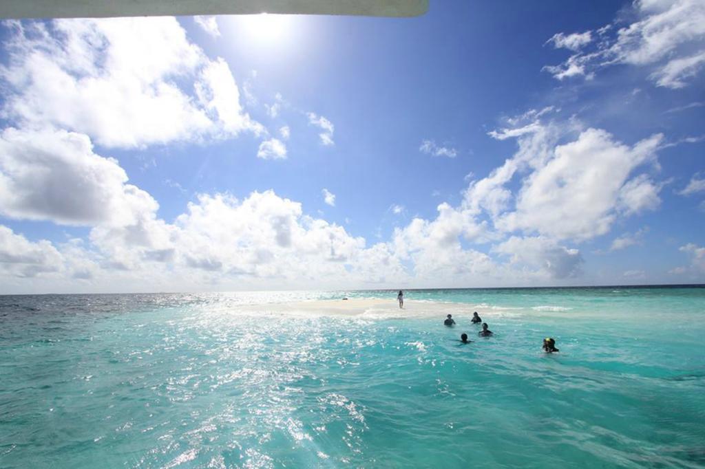 Hotel Lily Rest Maldives Maafushi Esterno foto