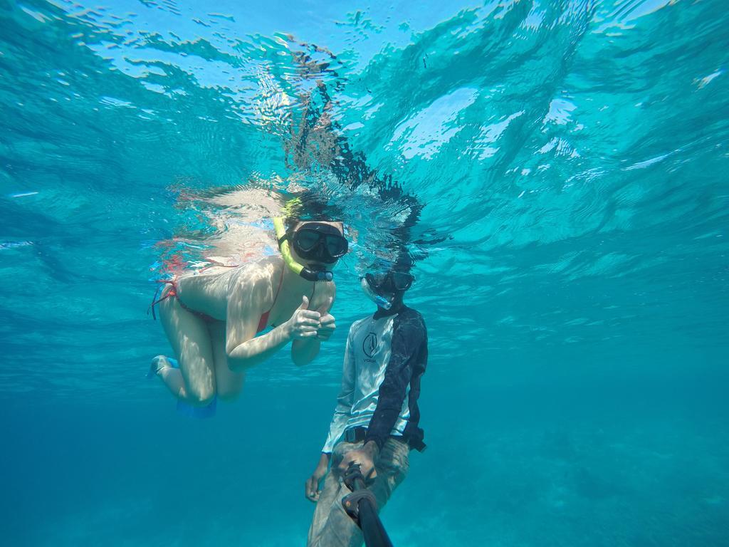 Hotel Lily Rest Maldives Maafushi Esterno foto